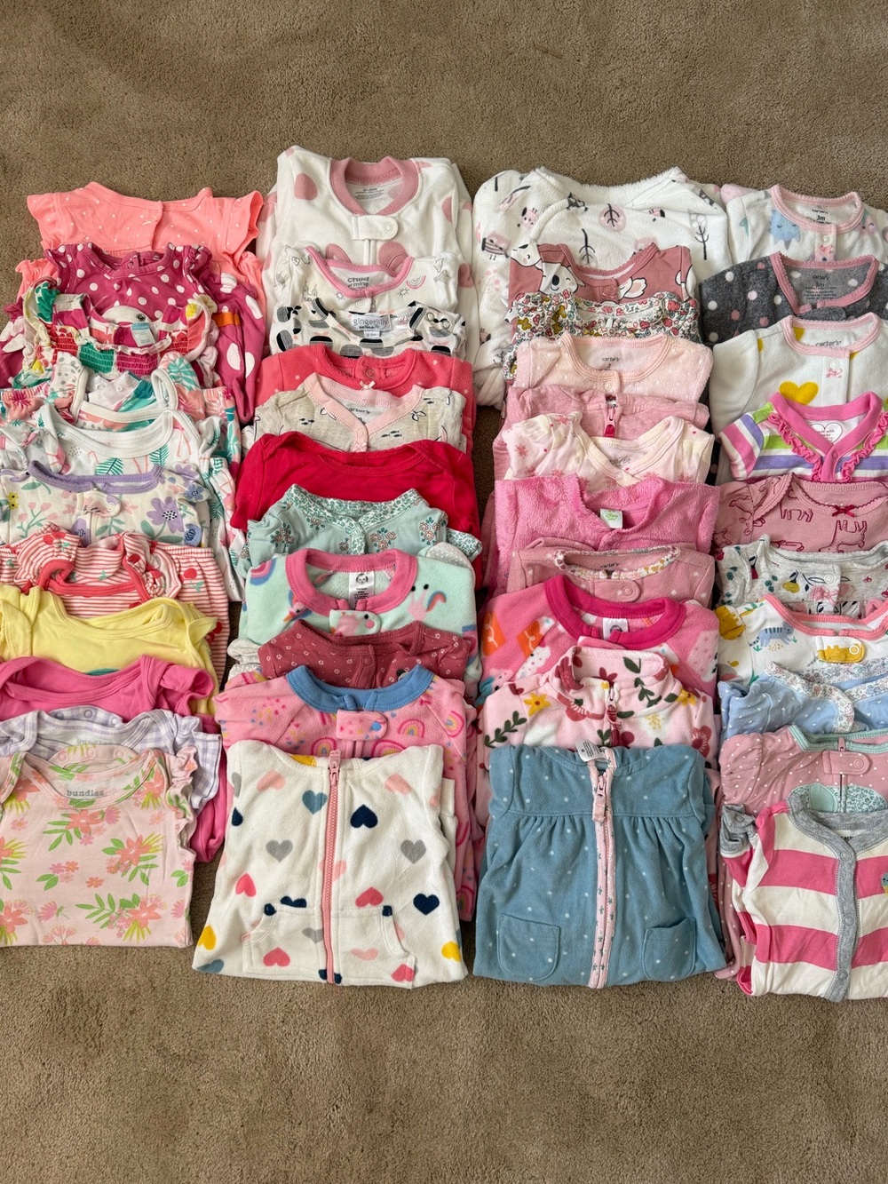 130 pcs of Baby Girl Clothes from NB to 12 months